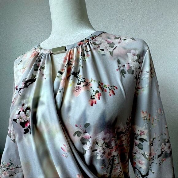 Calvin Klein Y2K Top Floral Ruched Split Neck Stretch Shirt - Picture 11 of 16